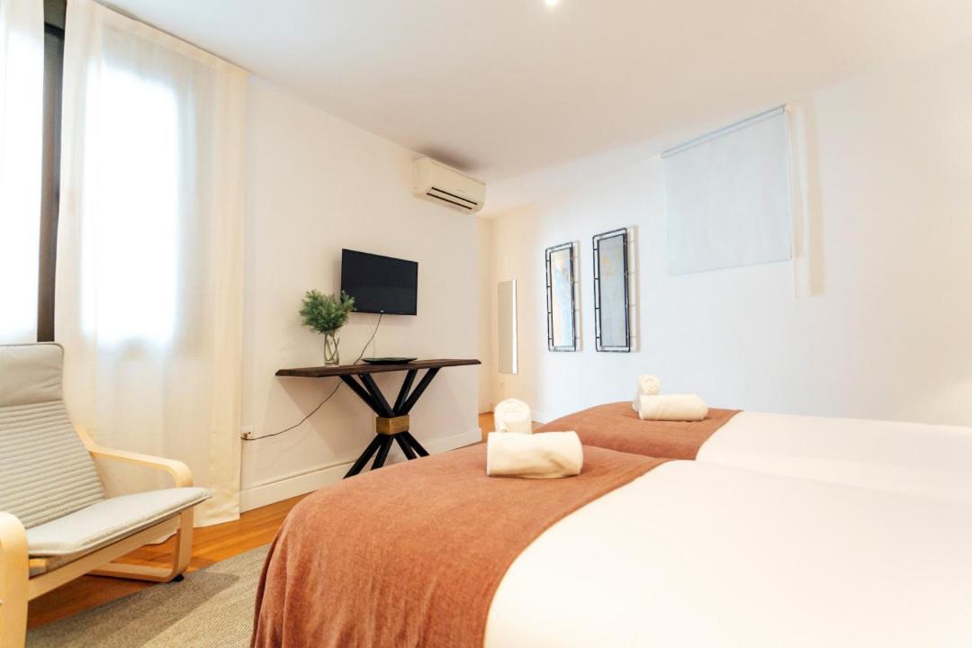 Minty Stay 3Bd Apartment - Triana Севилья Экстерьер фото