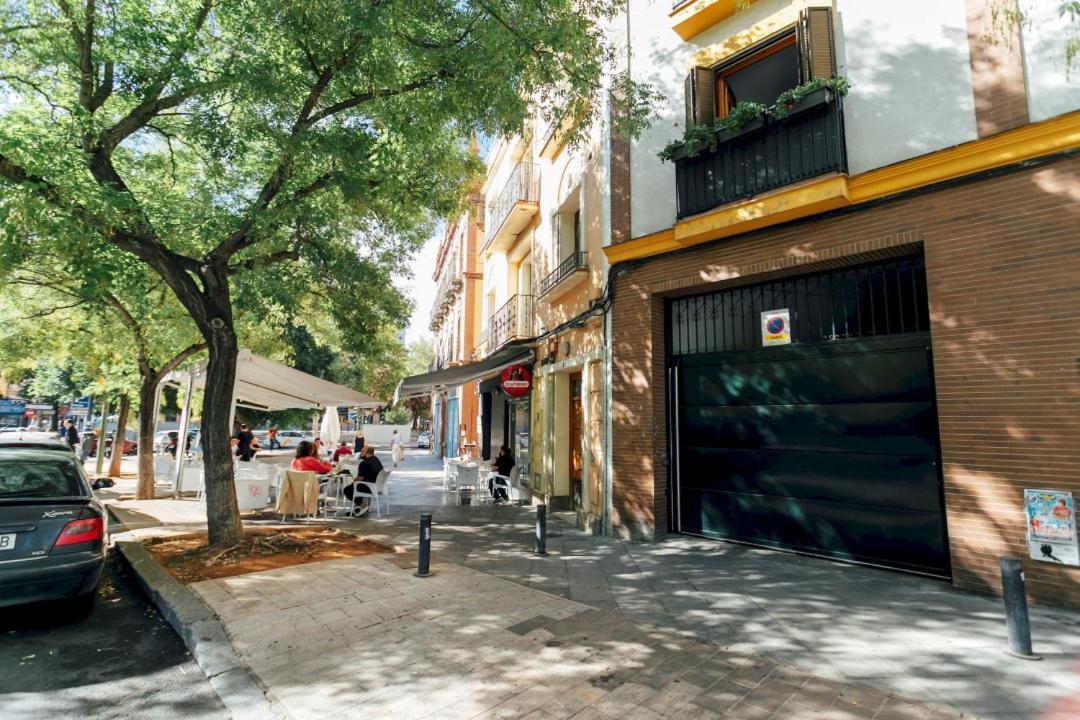 Minty Stay 3Bd Apartment - Triana Севилья Экстерьер фото