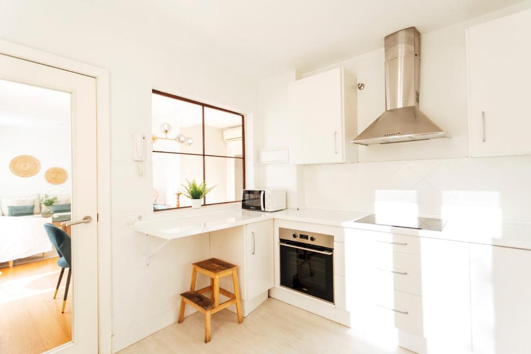 Minty Stay 3Bd Apartment - Triana Севилья Экстерьер фото